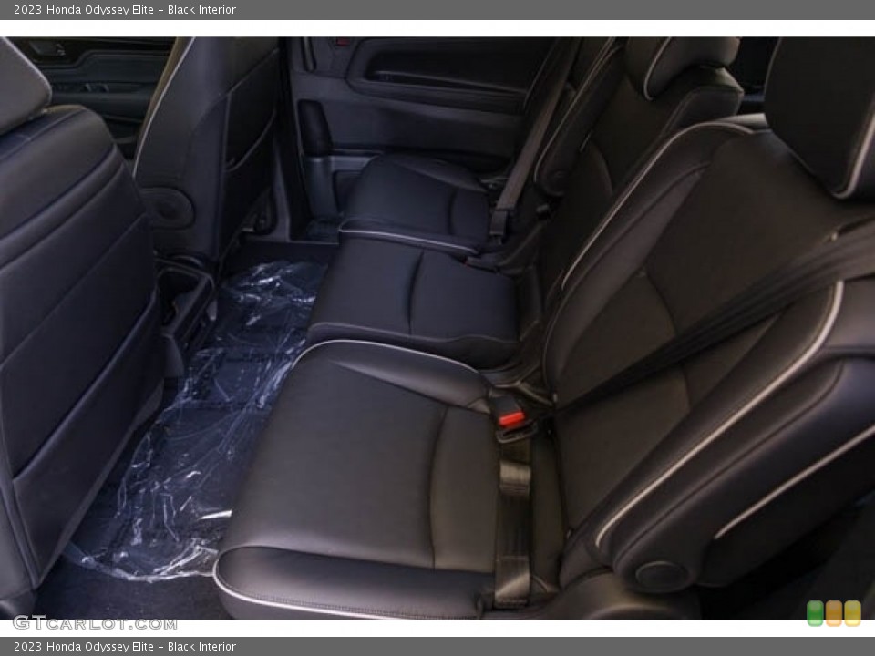 Black Interior Rear Seat for the 2023 Honda Odyssey Elite #145953767