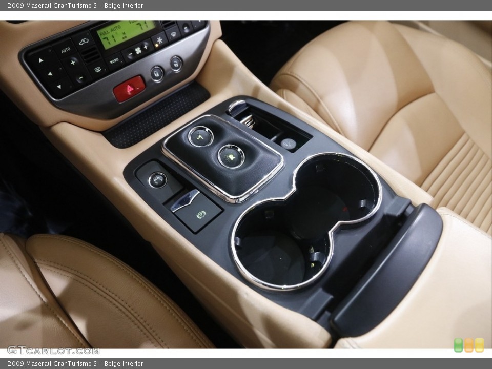 Beige Interior Transmission for the 2009 Maserati GranTurismo S #145954151