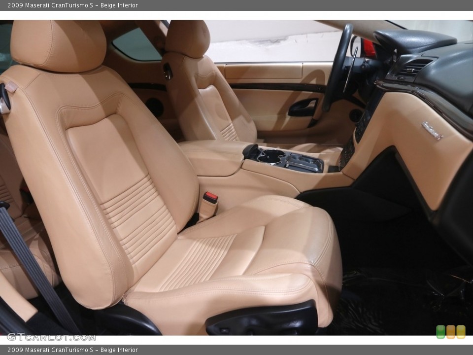 Beige Interior Front Seat for the 2009 Maserati GranTurismo S #145954169