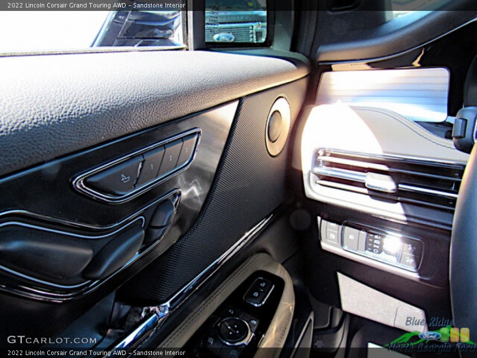 Sandstone Interior Door Panel for the 2022 Lincoln Corsair Grand Touring AWD #145962969