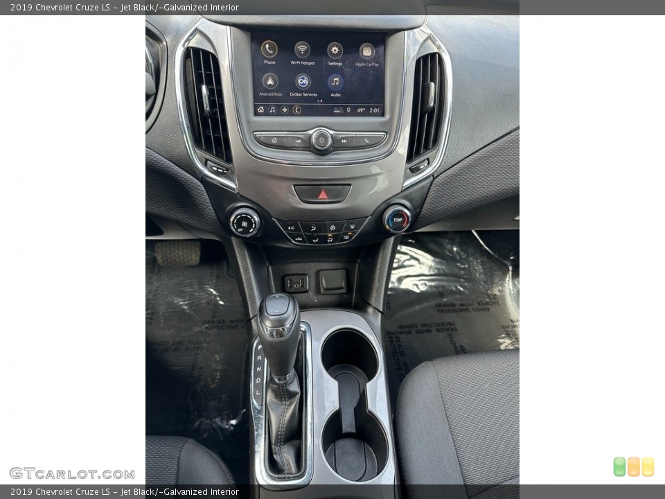 Jet Black/­Galvanized Interior Controls for the 2019 Chevrolet Cruze LS #145967500