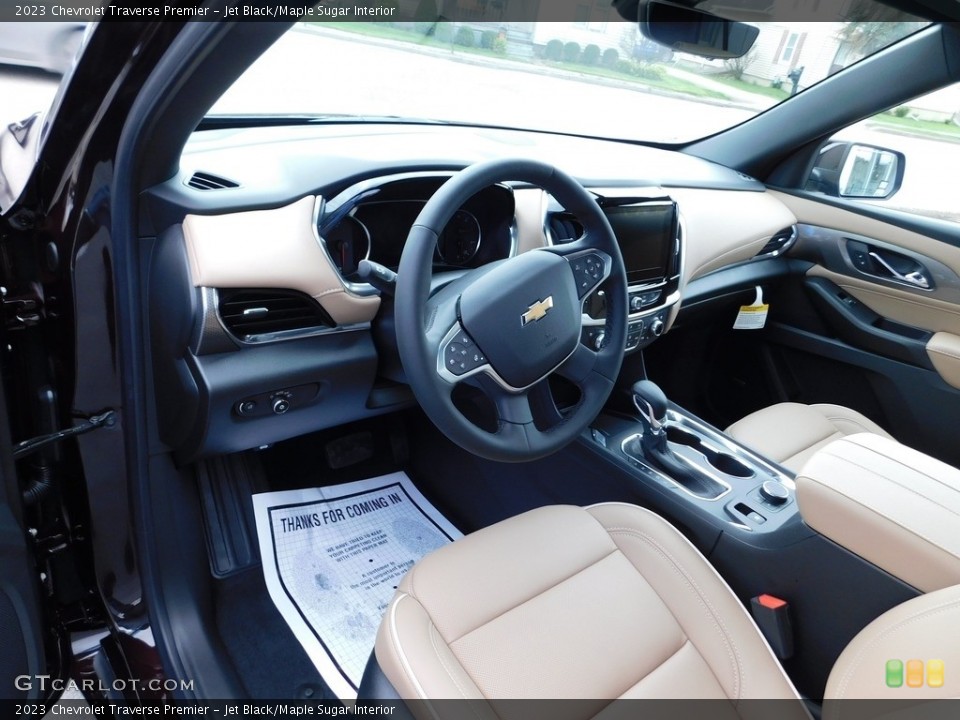 Jet Black/Maple Sugar Interior Photo for the 2023 Chevrolet Traverse Premier #145977074