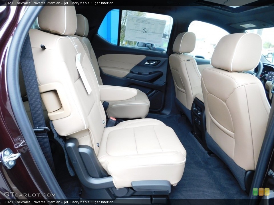 Jet Black/Maple Sugar Interior Rear Seat for the 2023 Chevrolet Traverse Premier #145977260