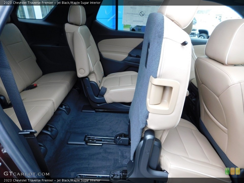 Jet Black/Maple Sugar Interior Rear Seat for the 2023 Chevrolet Traverse Premier #145977263