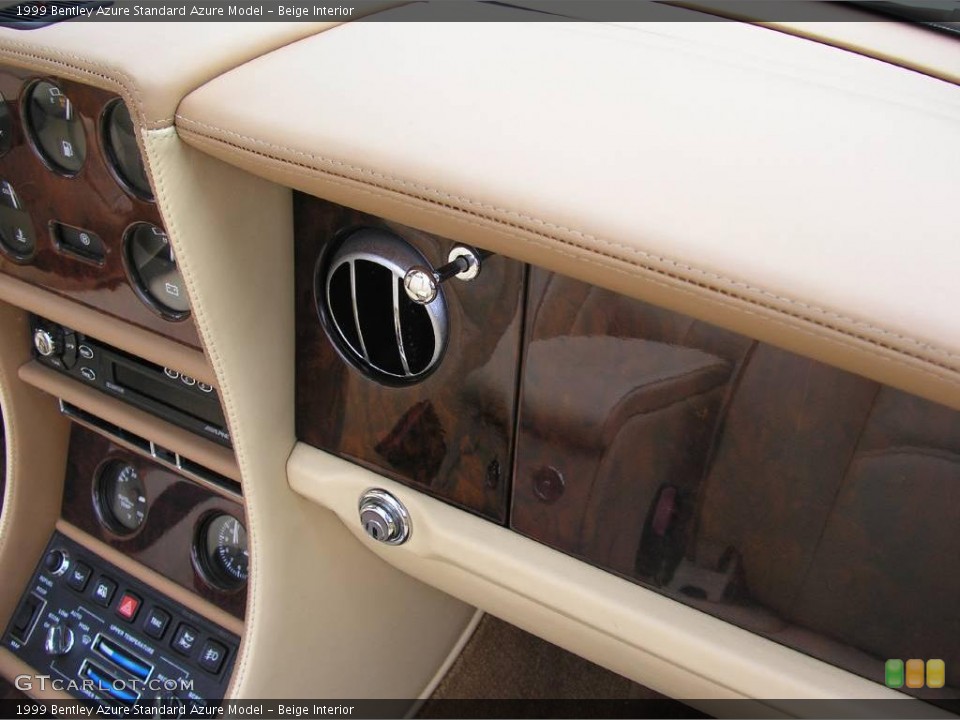 Beige Interior Photo for the 1999 Bentley Azure  #14599984