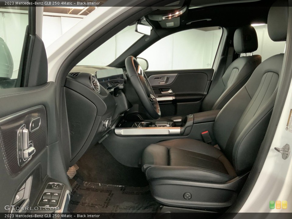 Black Interior Front Seat for the 2023 Mercedes-Benz GLB 250 4Matic #146000113