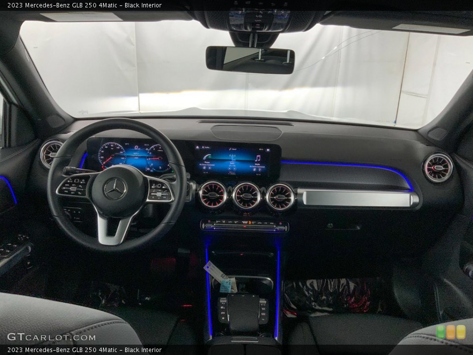 Black Interior Dashboard for the 2023 Mercedes-Benz GLB 250 4Matic #146000173