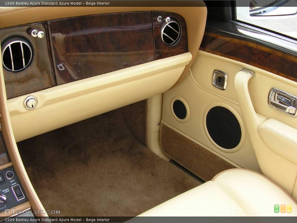 Beige Interior Photo for the 1999 Bentley Azure  #14600070