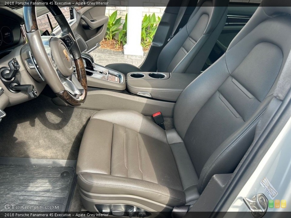 Agate Grey Interior Front Seat for the 2018 Porsche Panamera 4S Executive #146006833