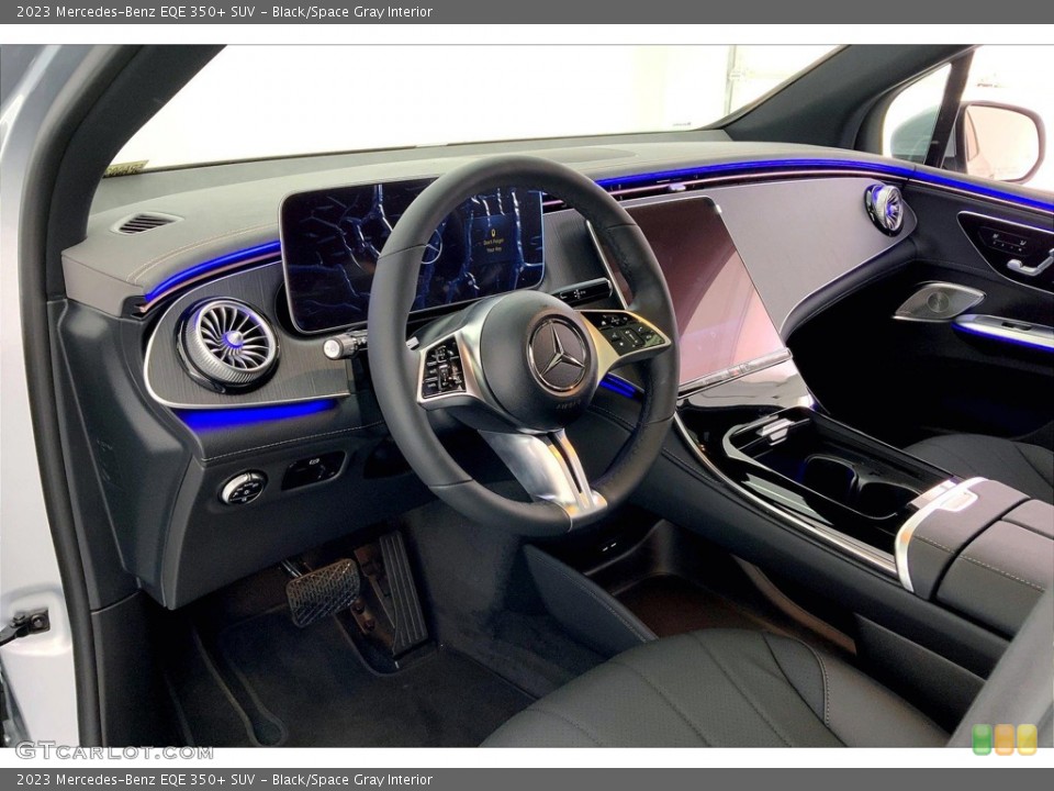 Black/Space Gray Interior Photo for the 2023 Mercedes-Benz EQE 350+ SUV #146009425