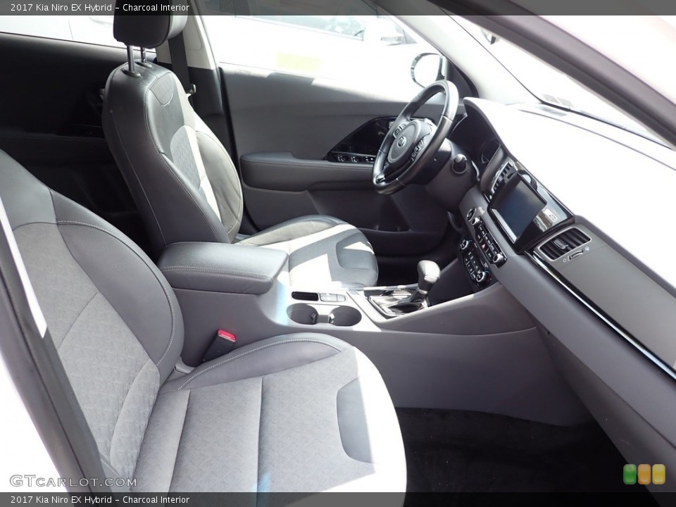 Charcoal Interior Front Seat for the 2017 Kia Niro EX Hybrid #146016891