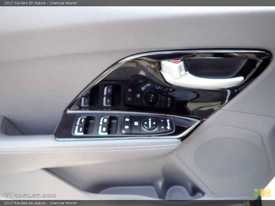 Charcoal Interior Door Panel for the 2017 Kia Niro EX Hybrid #146017020