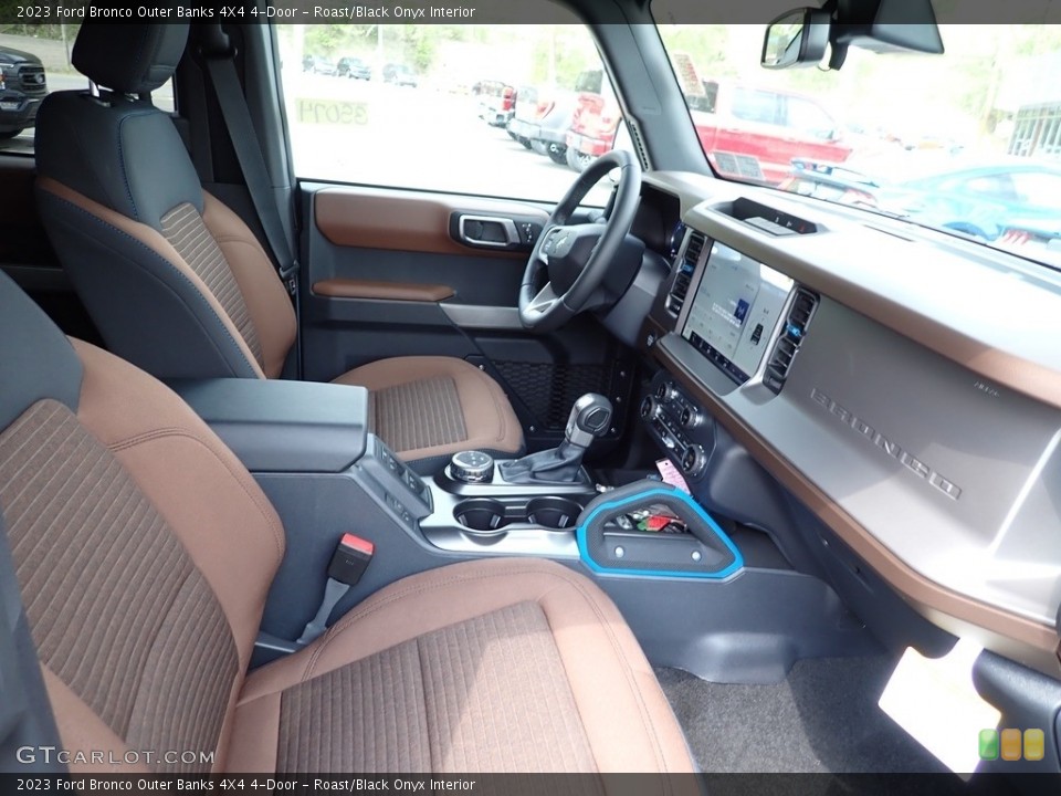 Roast/Black Onyx Interior Front Seat for the 2023 Ford Bronco Outer Banks 4X4 4-Door #146017443