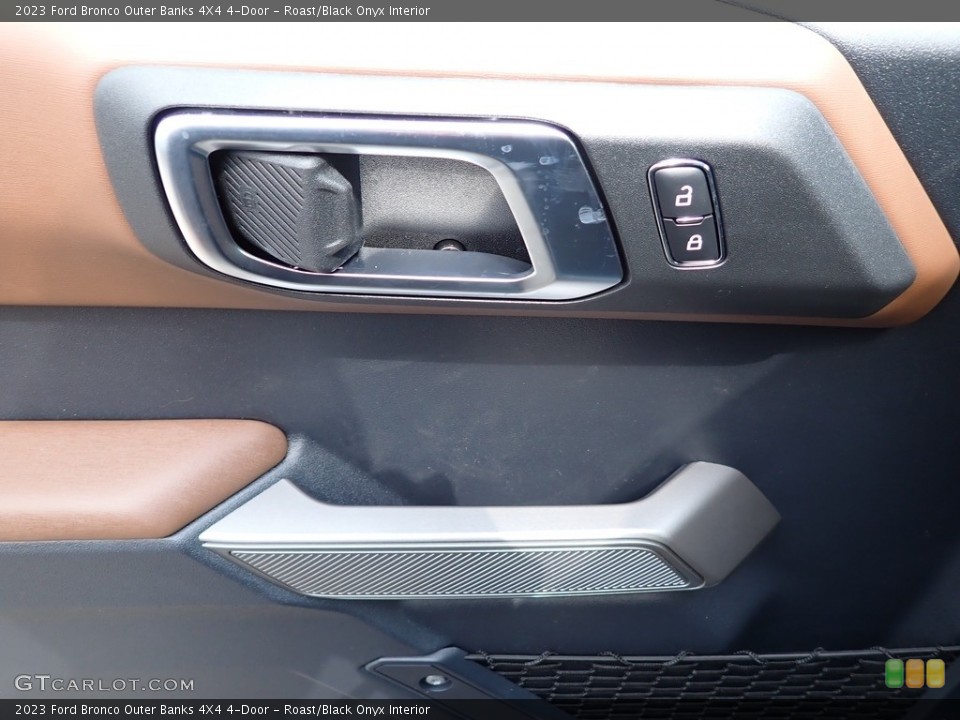 Roast/Black Onyx Interior Door Panel for the 2023 Ford Bronco Outer Banks 4X4 4-Door #146017533