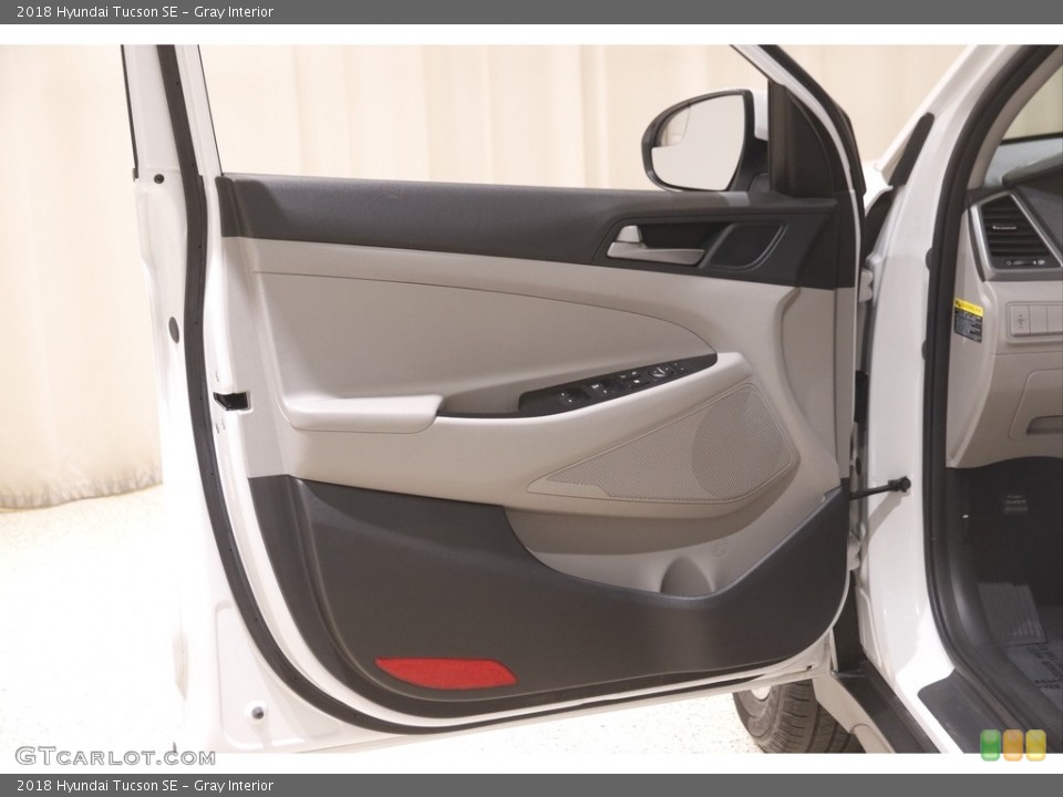 Gray Interior Door Panel for the 2018 Hyundai Tucson SE #146019309