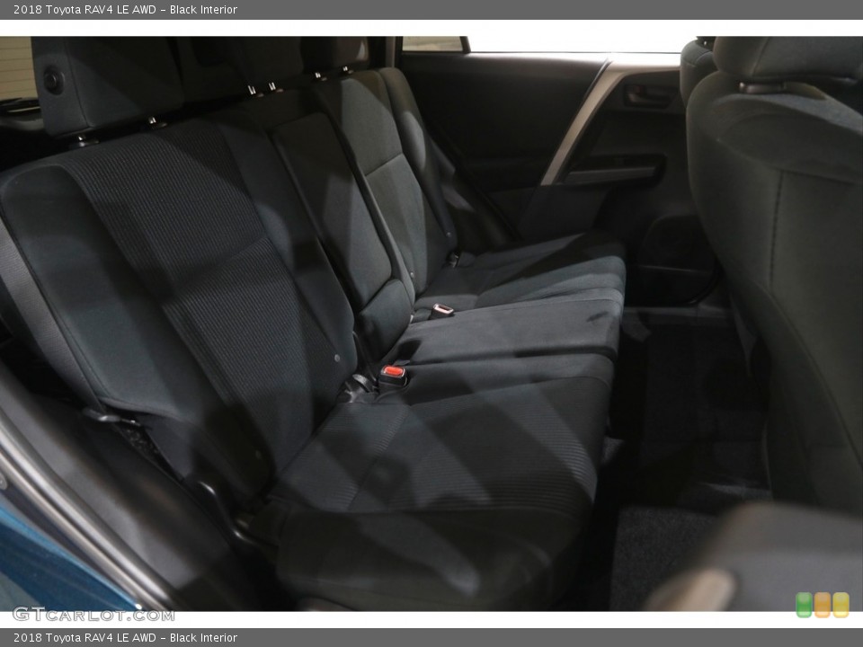 Black Interior Rear Seat for the 2018 Toyota RAV4 LE AWD #146030258