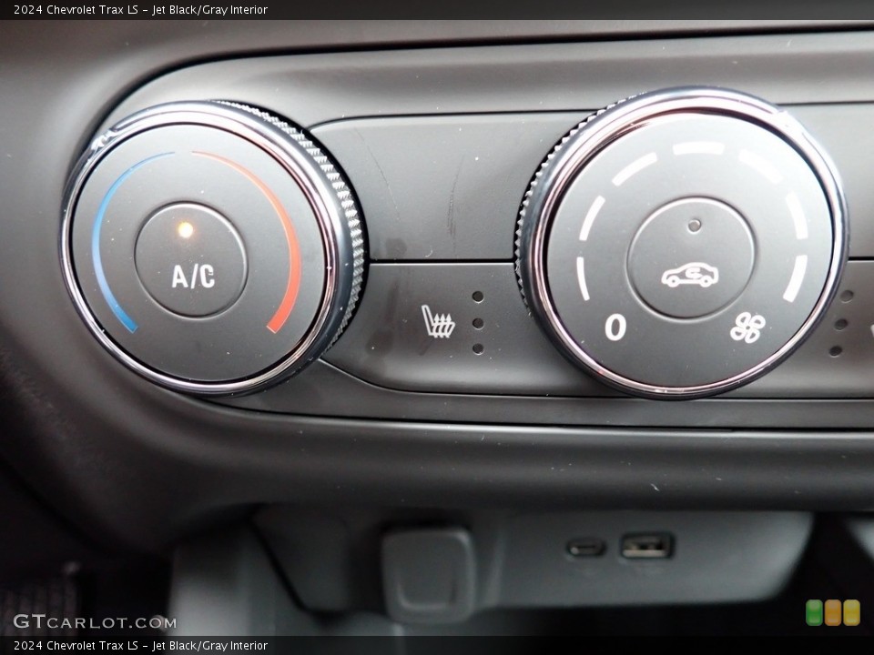 Jet Black/Gray Interior Controls for the 2024 Chevrolet Trax LS #146041277