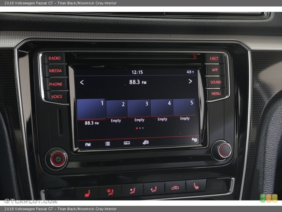 Titan Black/Moonrock Gray Interior Controls for the 2018 Volkswagen Passat GT #146044358
