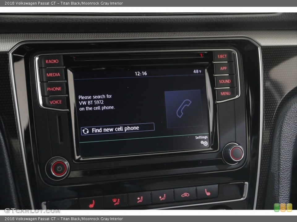 Titan Black/Moonrock Gray Interior Controls for the 2018 Volkswagen Passat GT #146044373