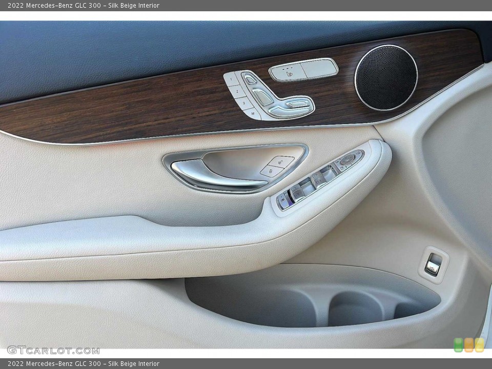 Silk Beige Interior Door Panel for the 2022 Mercedes-Benz GLC 300 #146056419