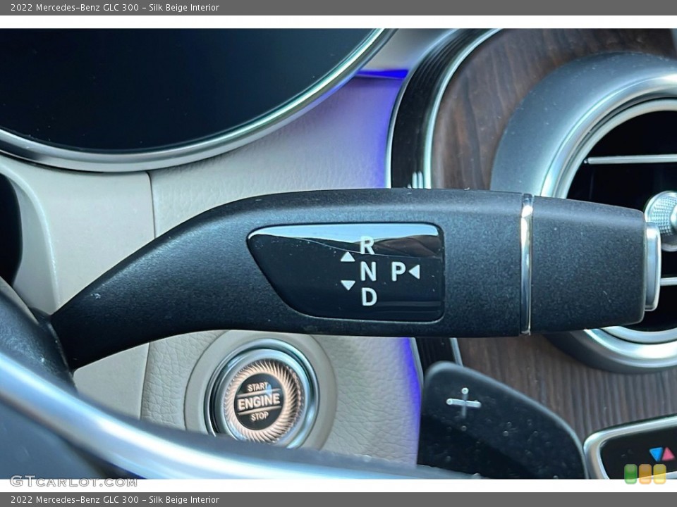 Silk Beige Interior Transmission for the 2022 Mercedes-Benz GLC 300 #146056739
