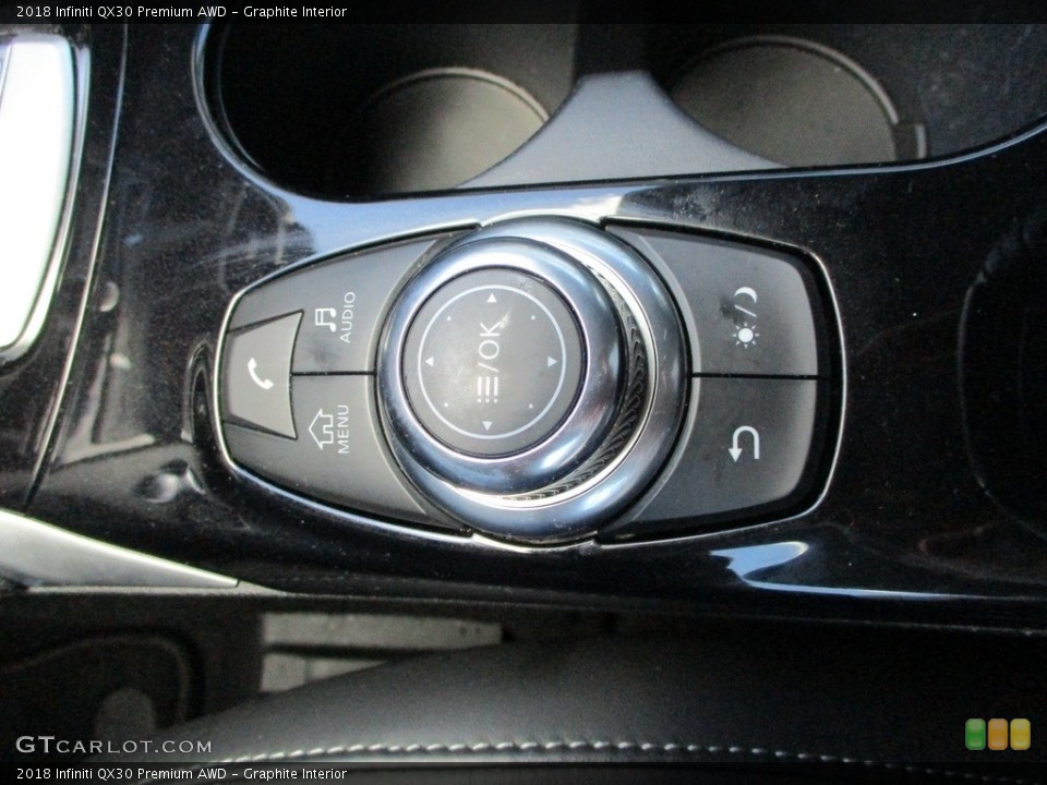 Graphite Interior Controls for the 2018 Infiniti QX30 Premium AWD #146061255
