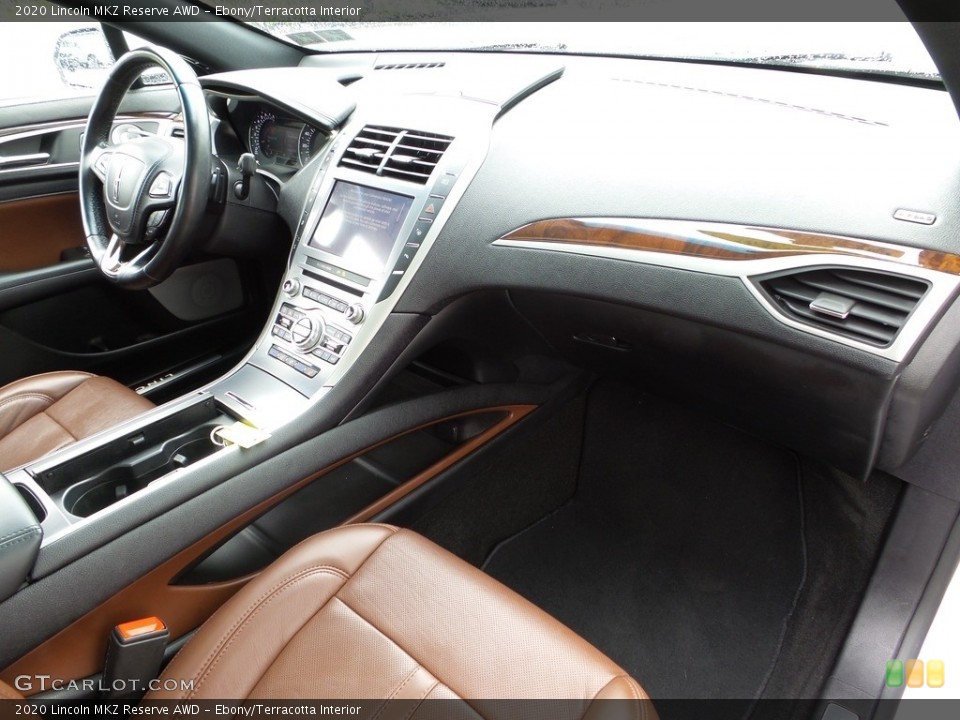 Ebony/Terracotta Interior Dashboard for the 2020 Lincoln MKZ Reserve AWD #146063736