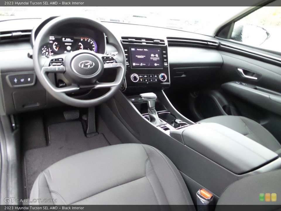 Black Interior Photo for the 2023 Hyundai Tucson SEL AWD #146064449