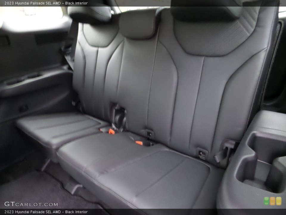 Black Interior Rear Seat for the 2023 Hyundai Palisade SEL AWD #146064953
