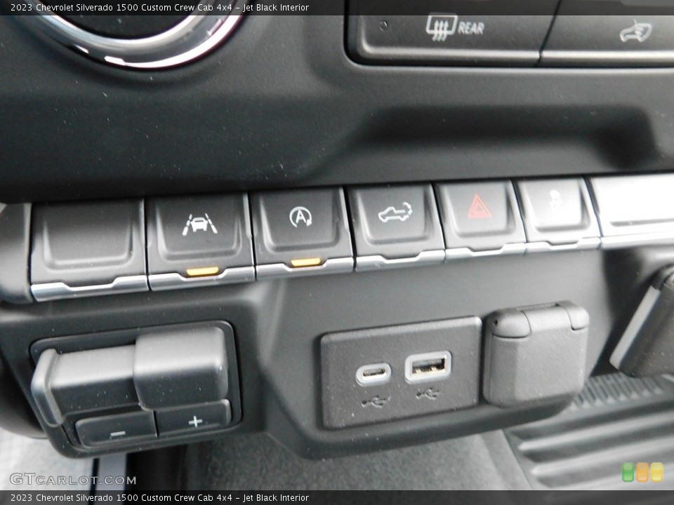 Jet Black Interior Controls for the 2023 Chevrolet Silverado 1500 Custom Crew Cab 4x4 #146067203
