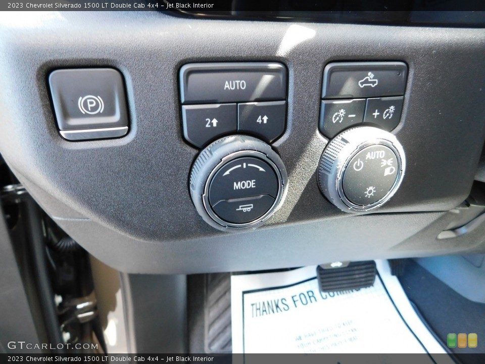 Jet Black Interior Controls for the 2023 Chevrolet Silverado 1500 LT Double Cab 4x4 #146074015