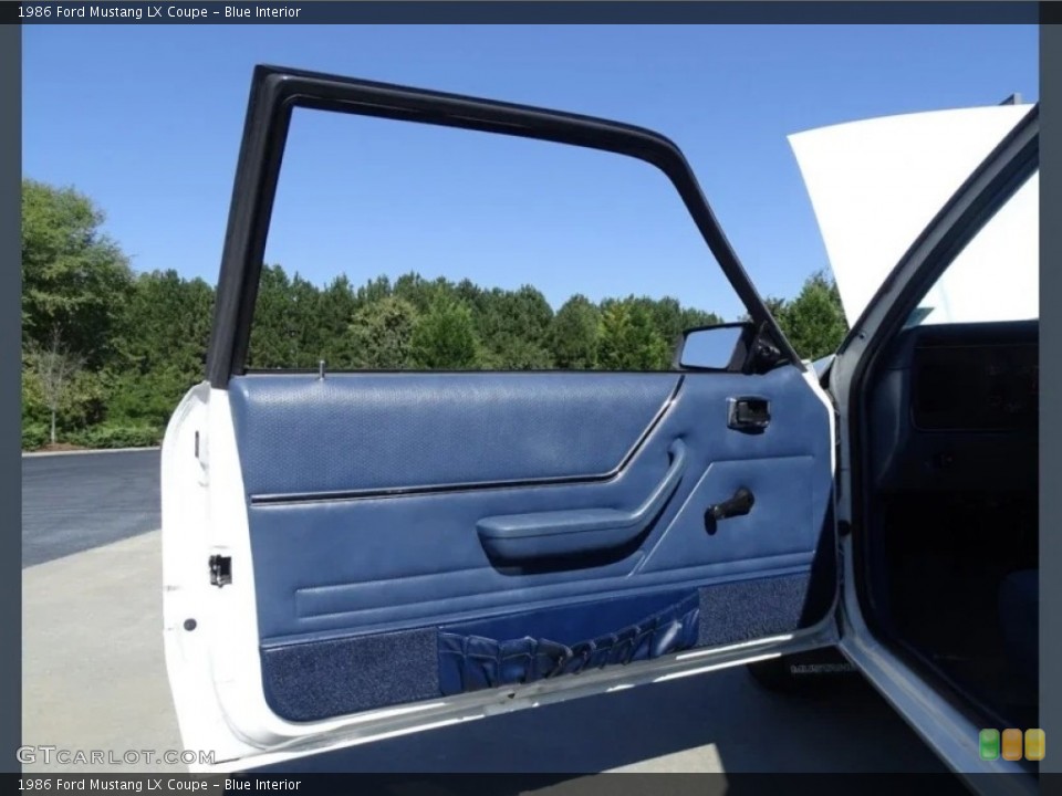 Blue Interior Door Panel for the 1986 Ford Mustang LX Coupe #146075751