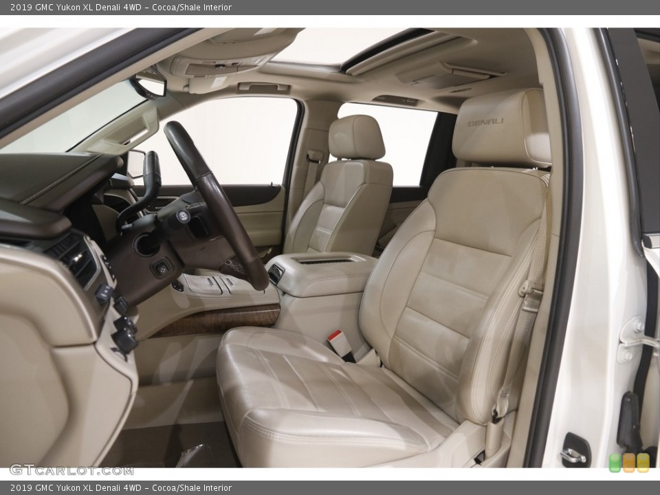 Cocoa/Shale Interior Photo for the 2019 GMC Yukon XL Denali 4WD #146078361