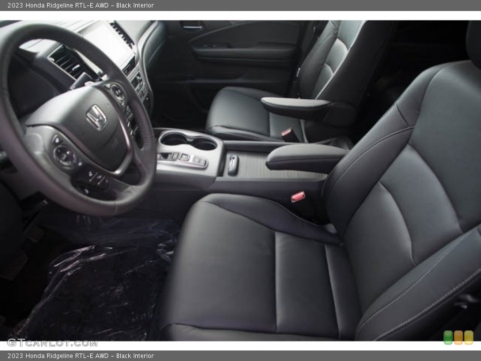 Black Interior Front Seat for the 2023 Honda Ridgeline RTL-E AWD #146084404