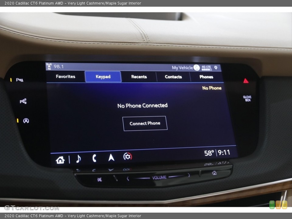 Very Light Cashmere/Maple Sugar Interior Controls for the 2020 Cadillac CT6 Platinum AWD #146100491