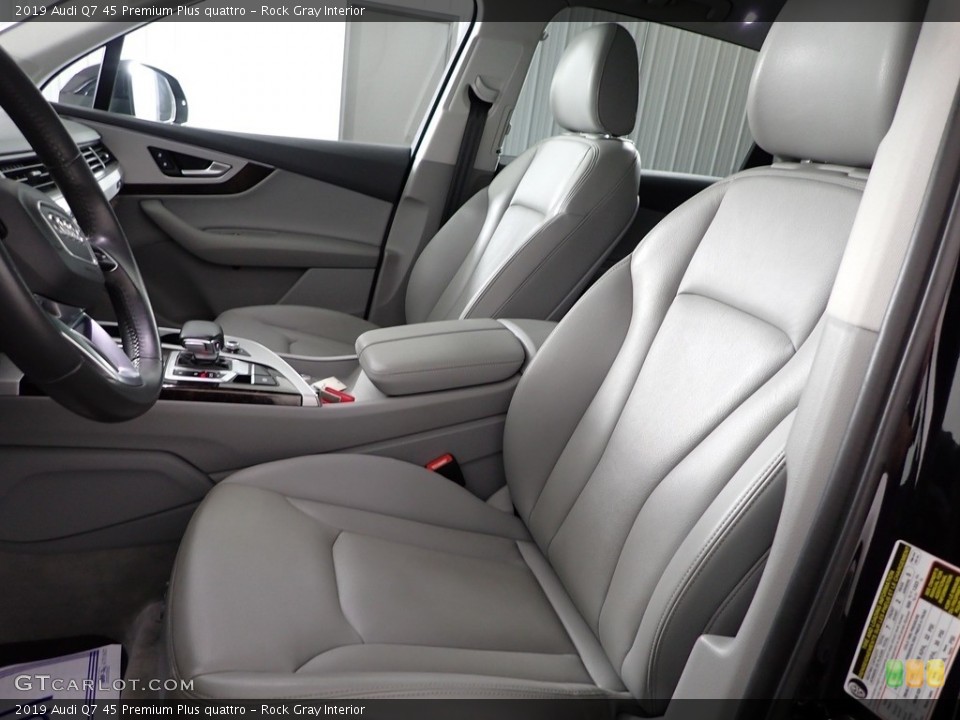 Rock Gray Interior Photo for the 2019 Audi Q7 45 Premium Plus quattro #146101129