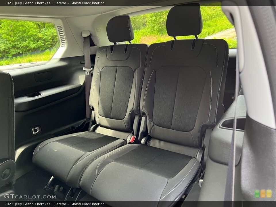 Global Black Interior Rear Seat for the 2023 Jeep Grand Cherokee L Laredo #146112699