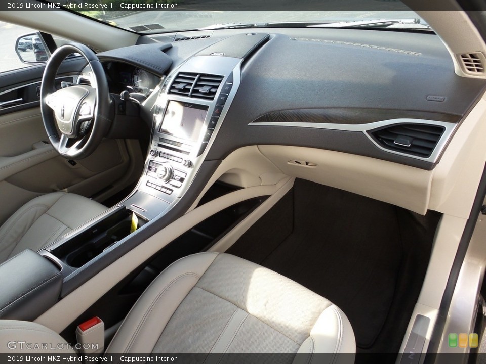 Cappuccino Interior Dashboard for the 2019 Lincoln MKZ Hybrid Reserve II #146114852