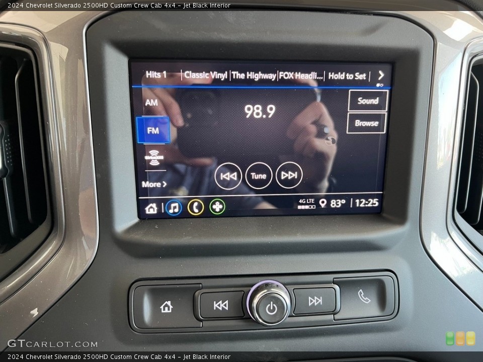 Jet Black Interior Controls for the 2024 Chevrolet Silverado 2500HD Custom Crew Cab 4x4 #146115713