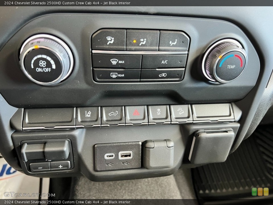 Jet Black Interior Controls for the 2024 Chevrolet Silverado 2500HD Custom Crew Cab 4x4 #146115752
