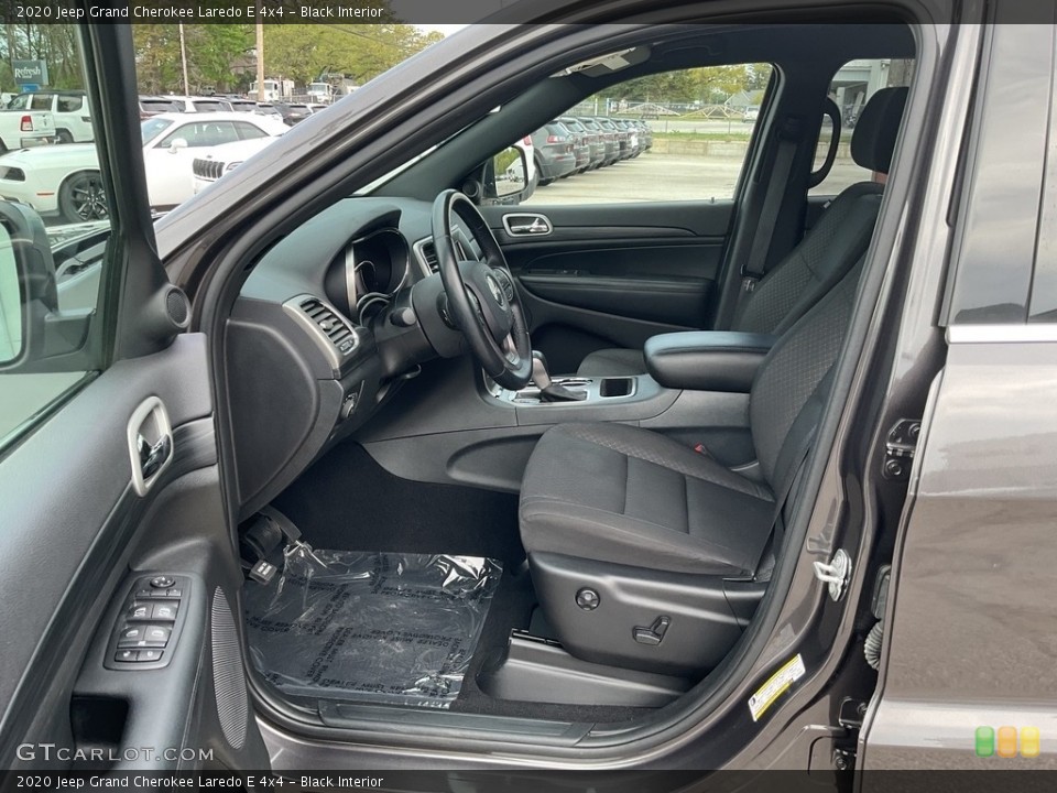 Black Interior Front Seat for the 2020 Jeep Grand Cherokee Laredo E 4x4 #146116853