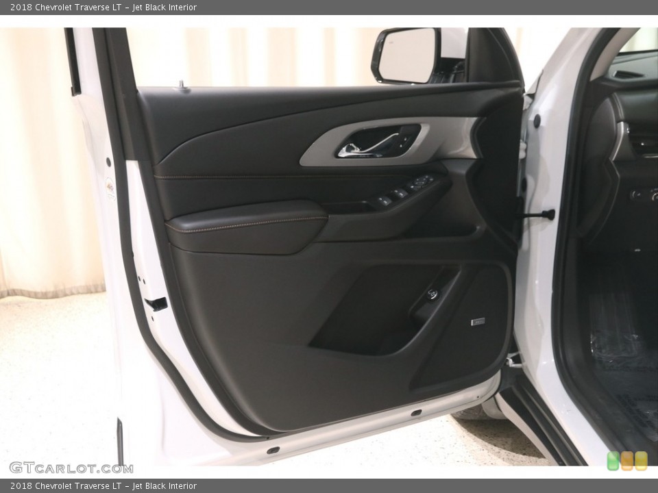Jet Black Interior Door Panel for the 2018 Chevrolet Traverse LT #146118302