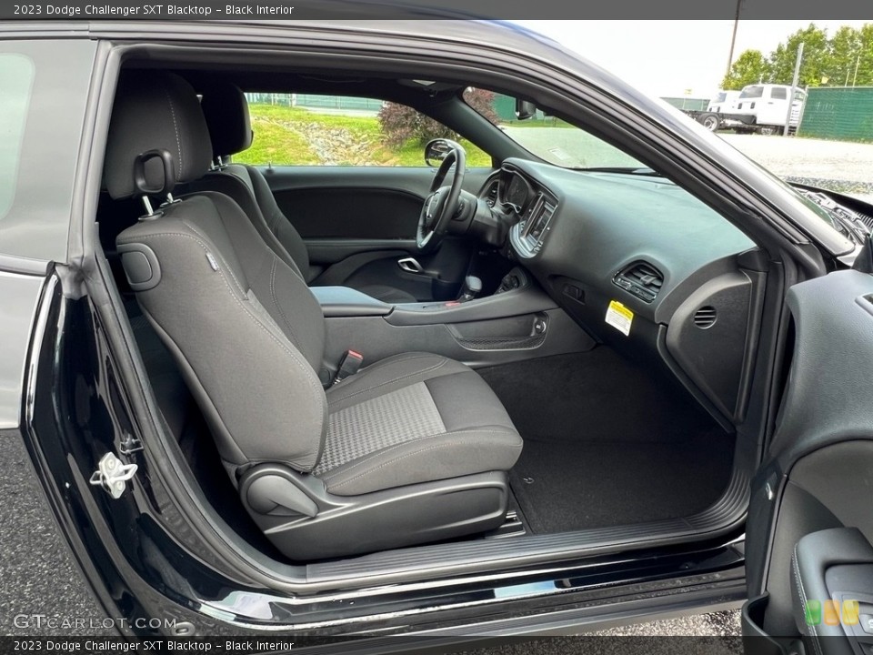 Black Interior Front Seat for the 2023 Dodge Challenger SXT Blacktop #146120343