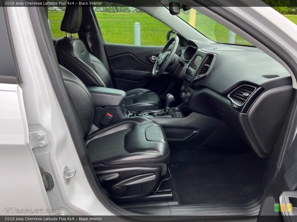 Black Interior Front Seat for the 2019 Jeep Cherokee Latitude Plus 4x4 #146122874
