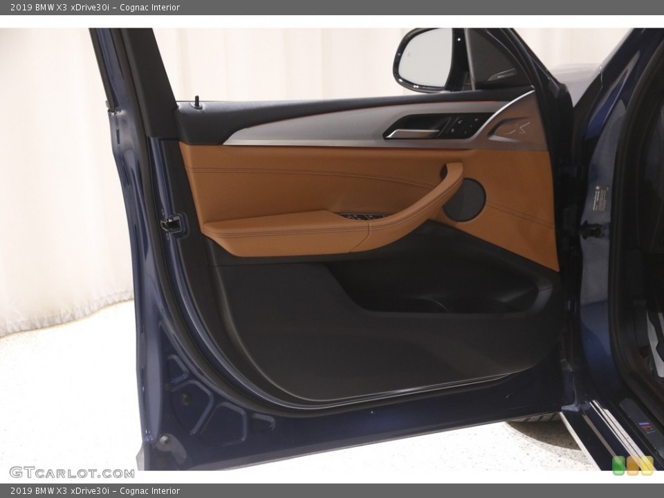 Cognac Interior Door Panel for the 2019 BMW X3 xDrive30i #146129532