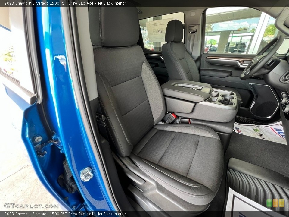 Jet Black Interior Front Seat for the 2023 Chevrolet Silverado 1500 RST Crew Cab 4x4 #146146561