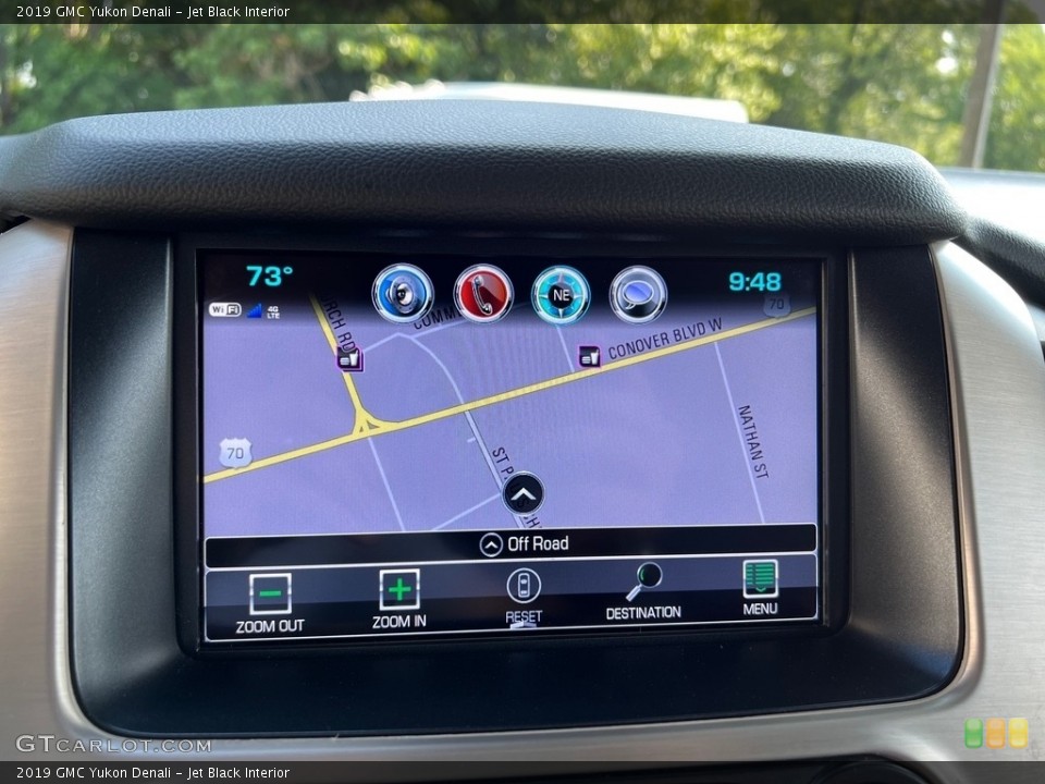 Jet Black Interior Navigation for the 2019 GMC Yukon Denali #146150301
