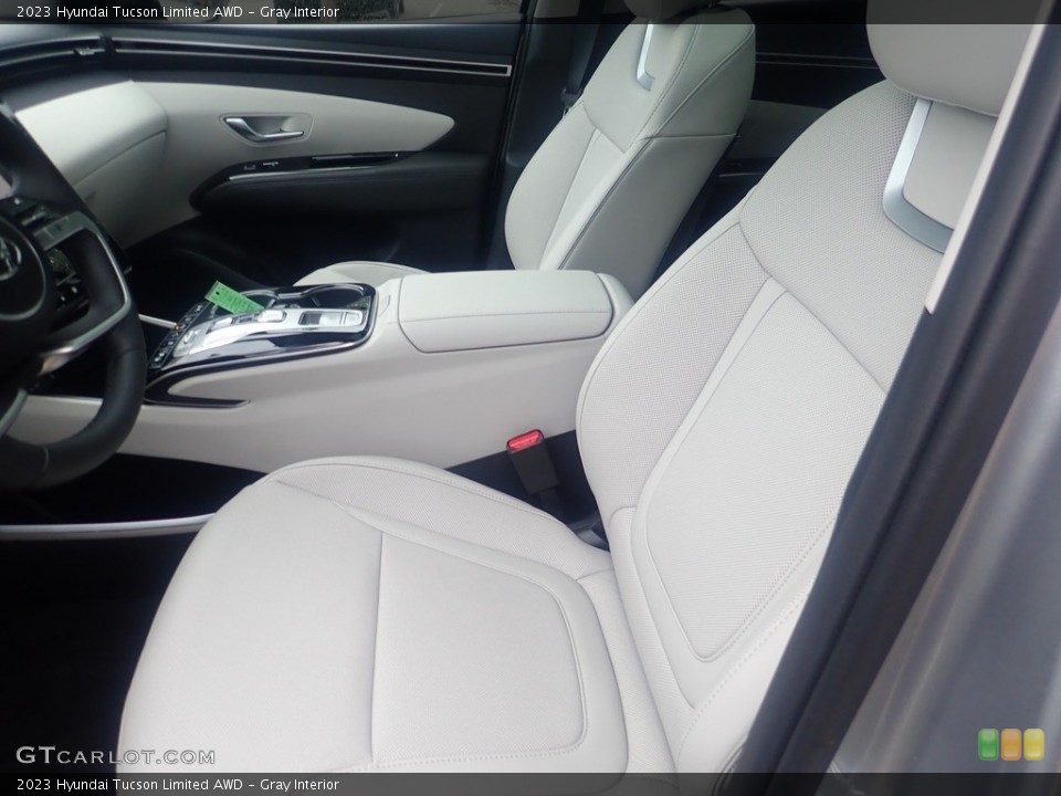 Gray 2023 Hyundai Tucson Interiors