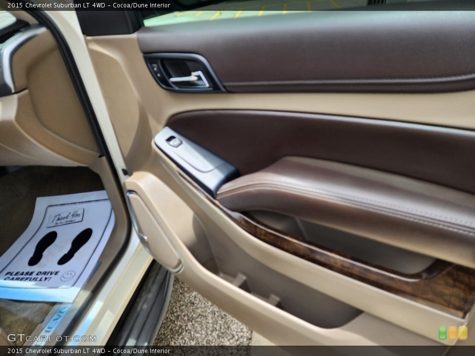 Cocoa/Dune Interior Door Panel for the 2015 Chevrolet Suburban LT 4WD #146158153