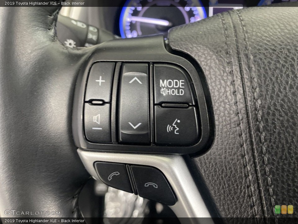 Black Interior Steering Wheel for the 2019 Toyota Highlander XLE #146158227